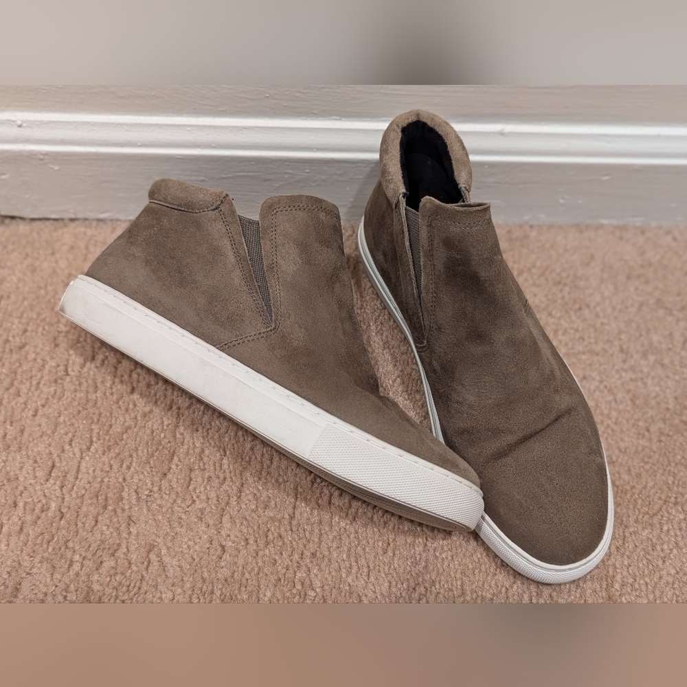 Kenneth Cole Brown Suede High-Top Sneakers